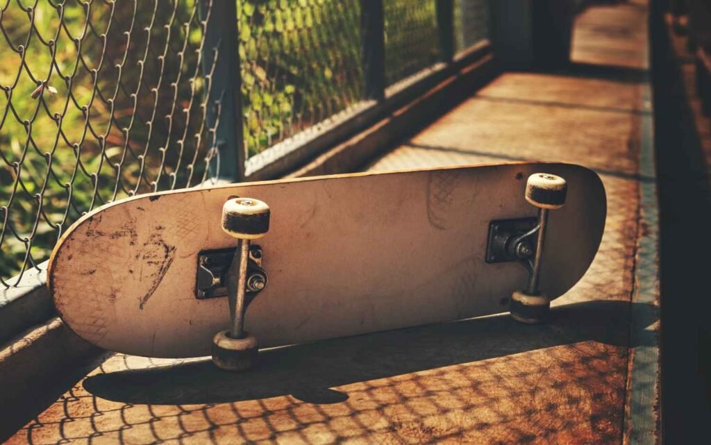 How Deck Shape & Concave Affect Fit and Performance